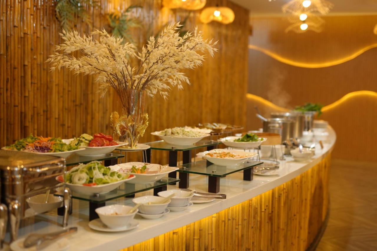 Pleiku Hotel Kültér fotó